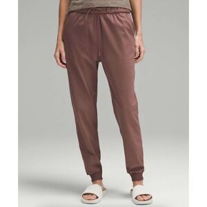 Lululemon Stretch‎ High-Rise Jogger Dark Oxide Nulu Luxtreme Athleisure Size 6